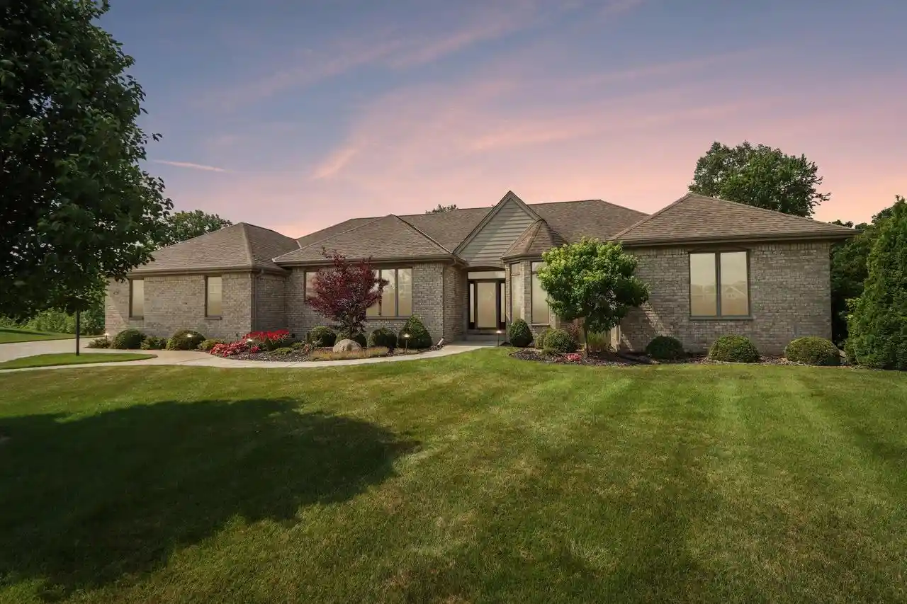 1st image of 6735 Blue River Way Way, Caledonia, WI 53402 | MLS# 1973030
