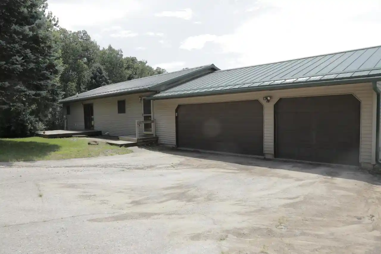 1st image of 6856 Hamlet Avenue Avenue, Sparta, WI 54656 | MLS# 1973026