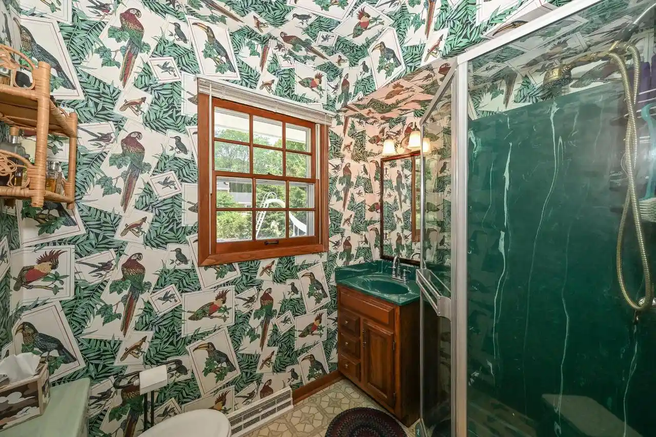 5th image of 15260 Cascade Dr Dr, Elm Grove, WI 53122 | MLS# 1973041