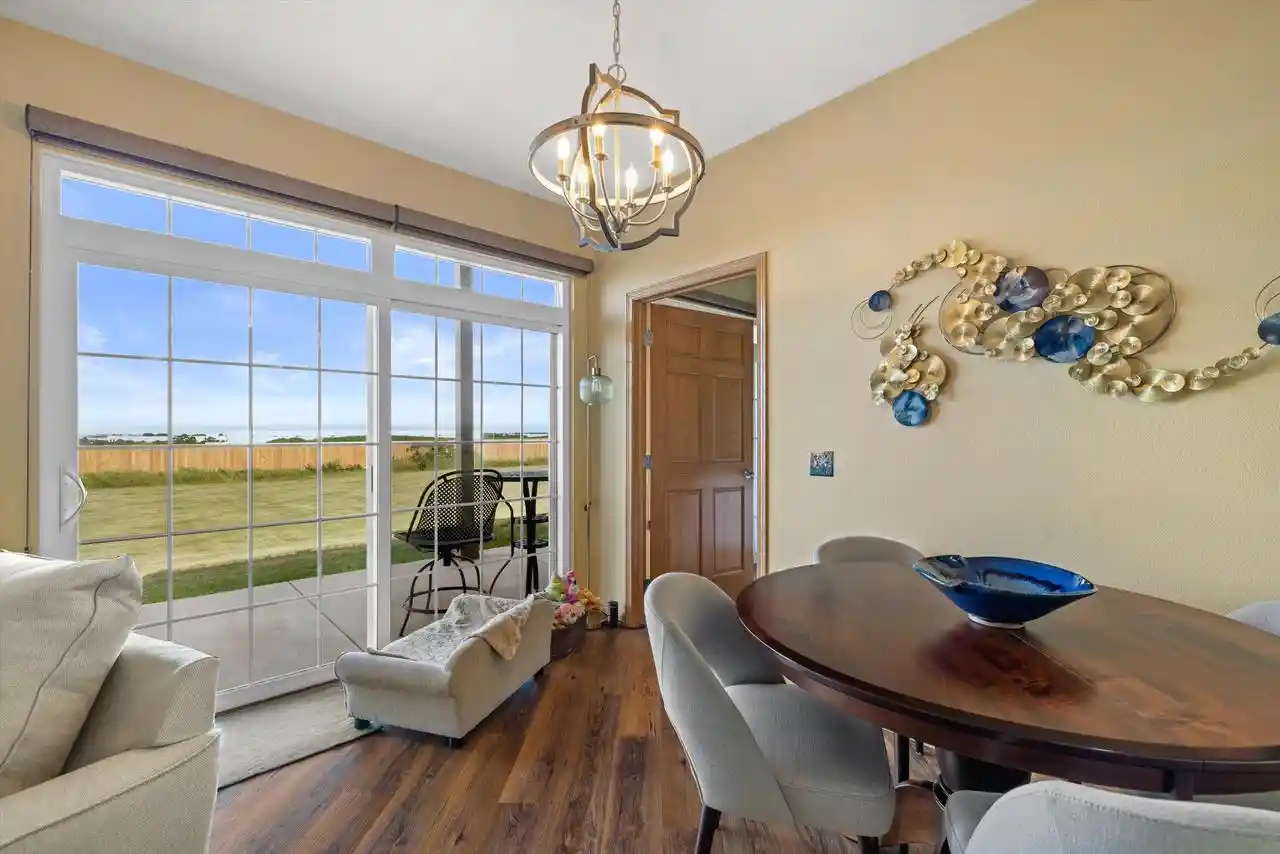 2nd image of 6320 43rd St St, Kenosha, WI 53144