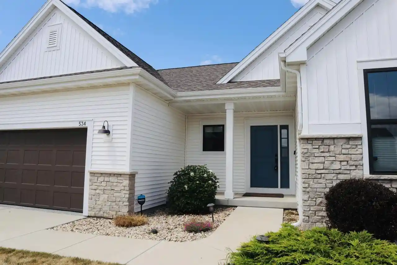 38th image of 534 Foxfield Road Road, Oregon, WI 53575 | MLS# 1973073