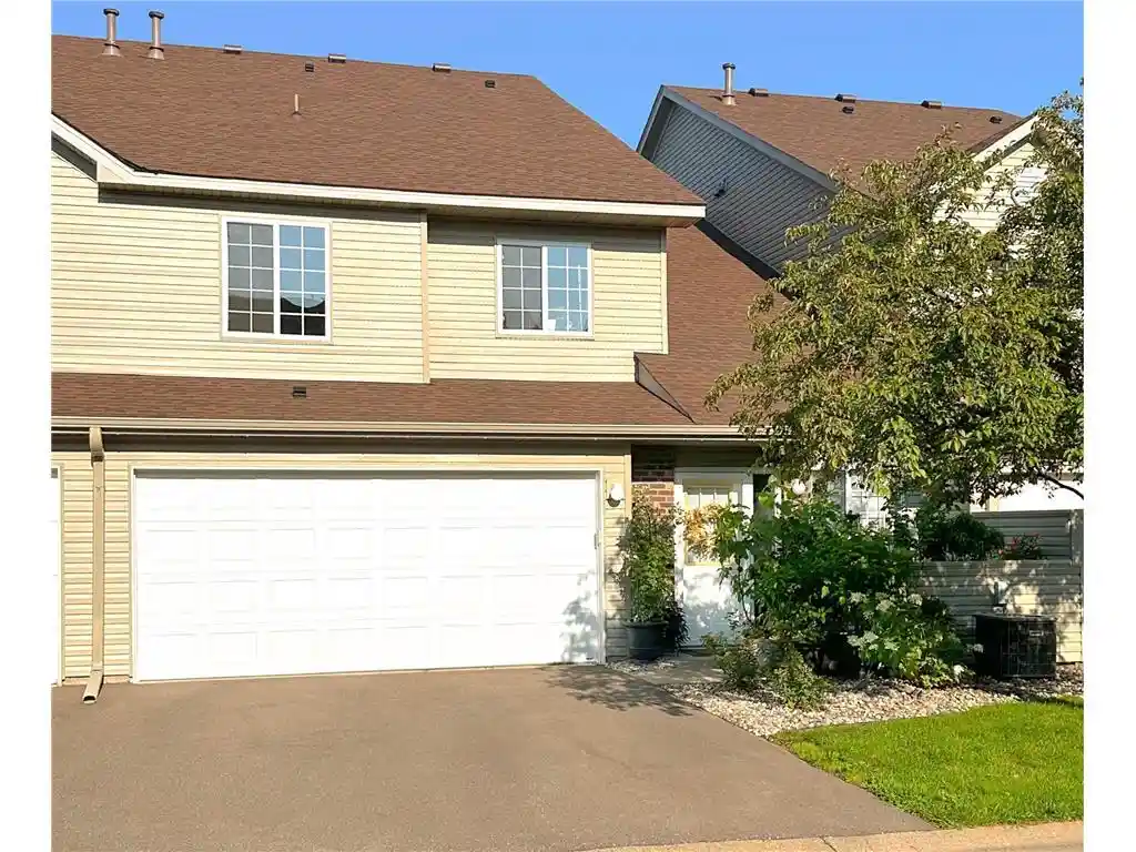 1st image of 2352 Oakridge Circle Circle, Hudson, WI 54016 | MLS# 7113582