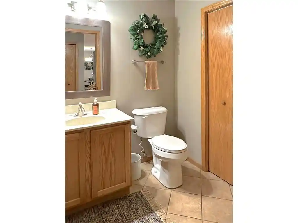 5th image of 2352 Oakridge Circle Circle, Hudson, WI 54016 | MLS# 7113582
