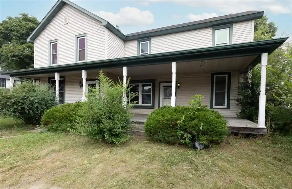 1st image of 523 525 Bay Street Street #2, Chippewa Falls, WI 54729 | MLS# 1603406
