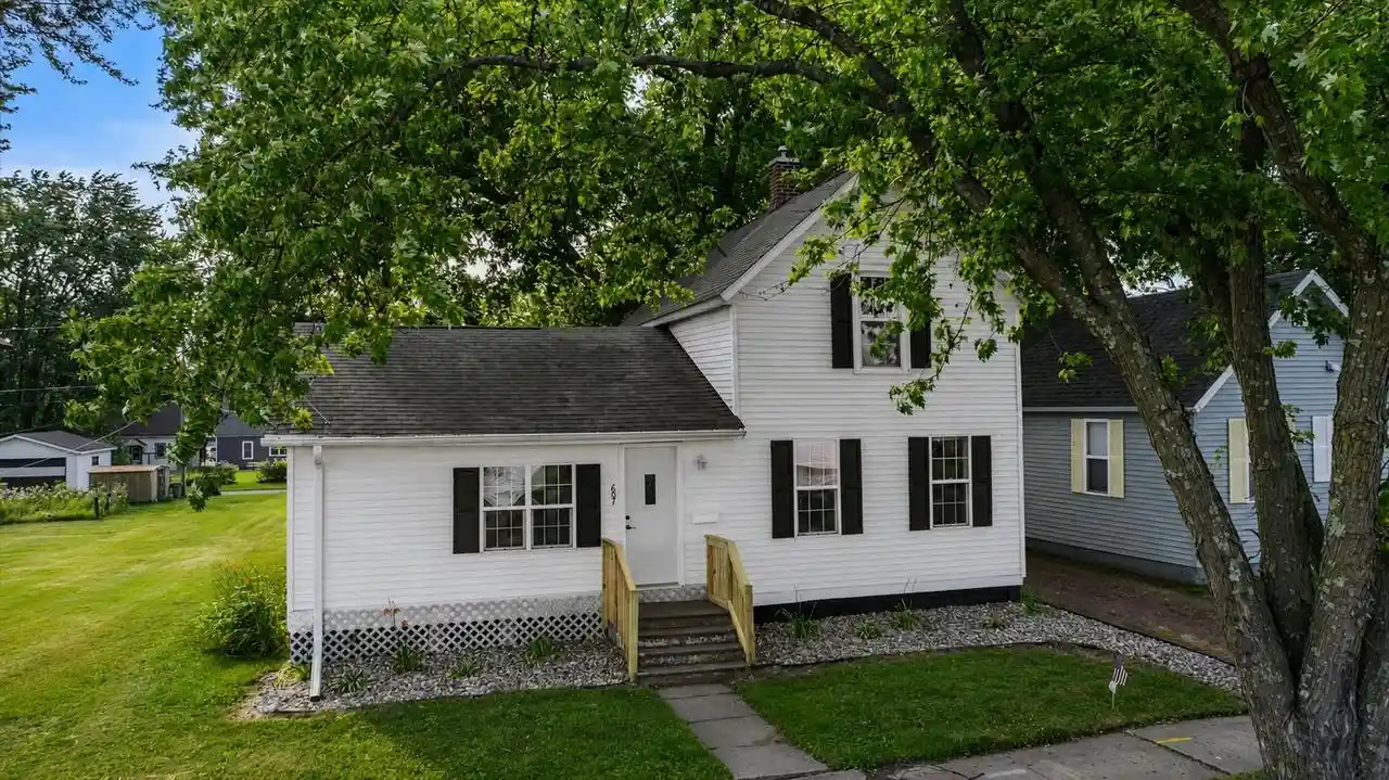 1st image of 607 N Maple Avenue Avenue, Marshfield, WI 54449 | MLS# 22603512