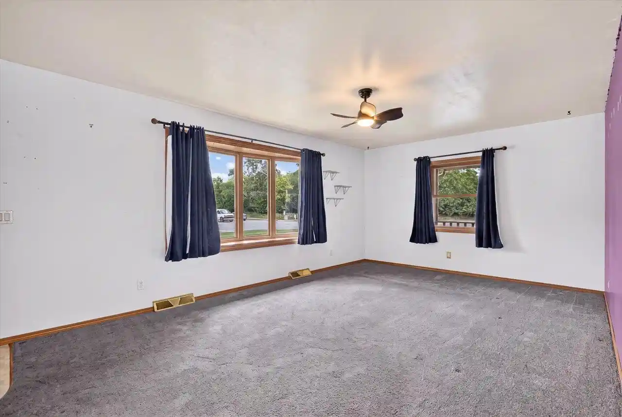 43rd image of 4 S Wright Road Road, Janesville, WI 53546 | MLS# 2028772
