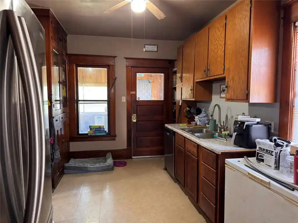 Photo 3 of Single family home for sale at 391 W Main Street Street, Mondovi, WI 54755 | MLS# 1603496 | Listing updated on 2026-09-11