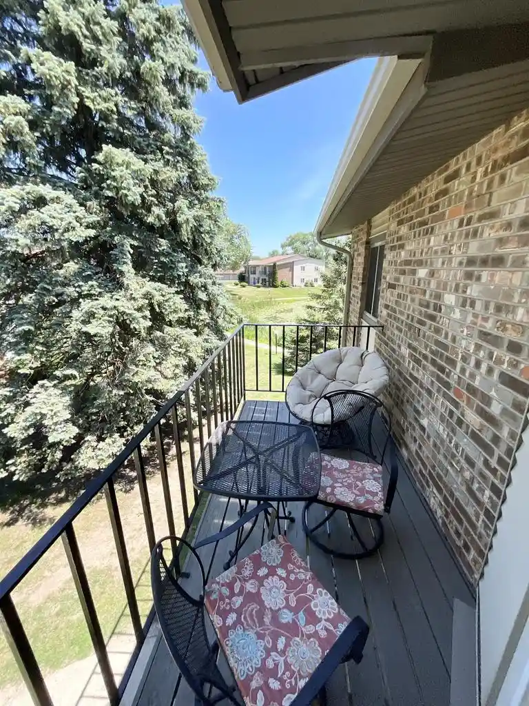 2nd image of W169n11586 Biscayne Dr Dr, Germantown, WI 53022