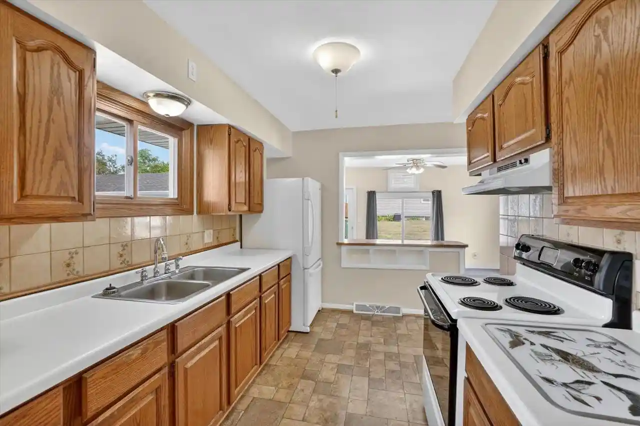 34th image of 500 Newville Street Street, Edgerton, WI 53534 | MLS# 2028778