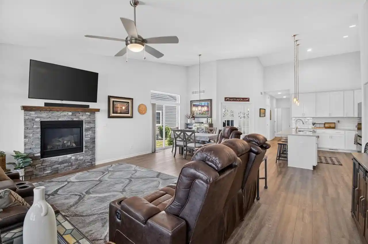 34th image of 2808 21st Street Street #A, Kenosha, WI 53140 | MLS# 1973139
