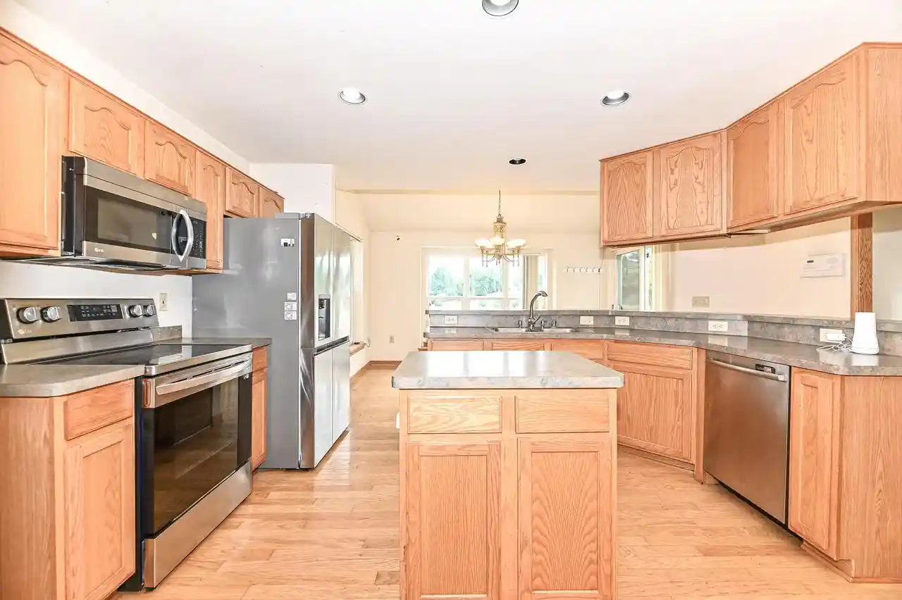 2nd image of 11042 W Villa Avenue Avenue, Milwaukee, WI 53224 | MLS# 1973143