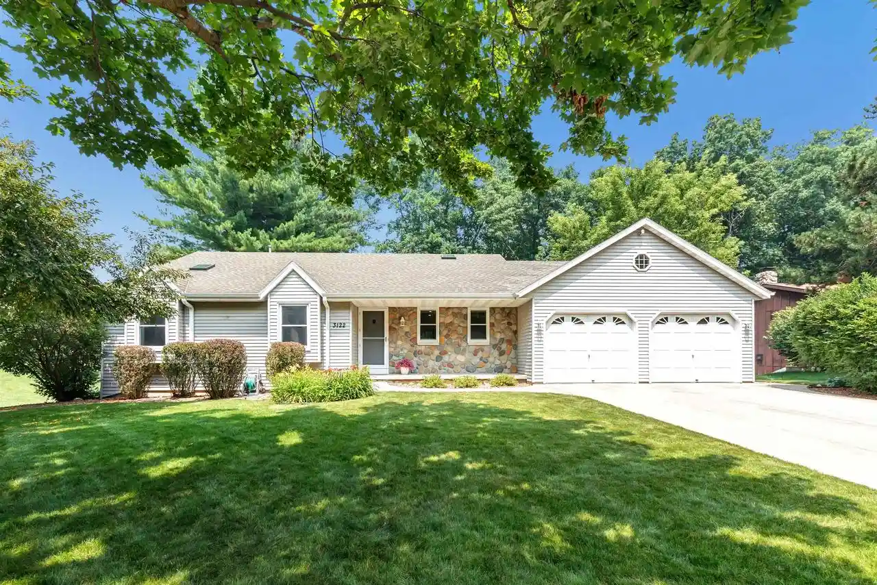 1st image of 3122 Birdie Court Court, Green Bay, WI 54313 | MLS# 50329708