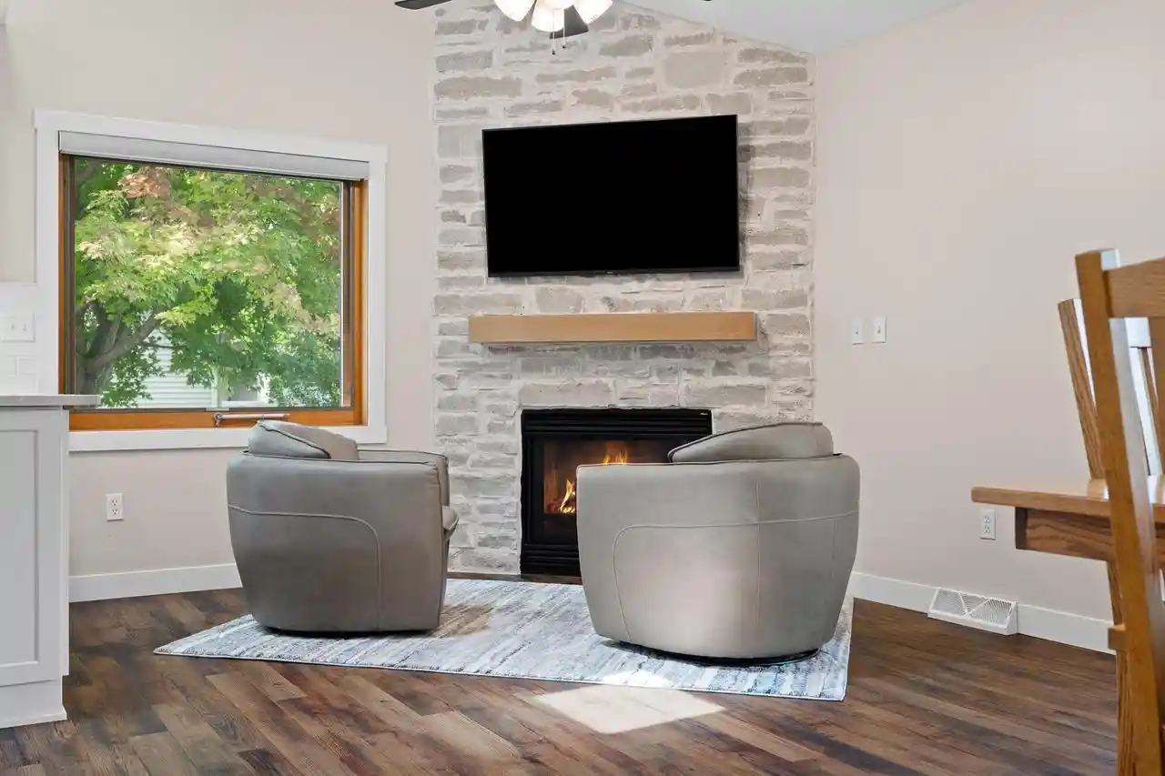 4th image of 4033 Beverly Dr Dr, Onalaska, WI 54650 | MLS# 1973159