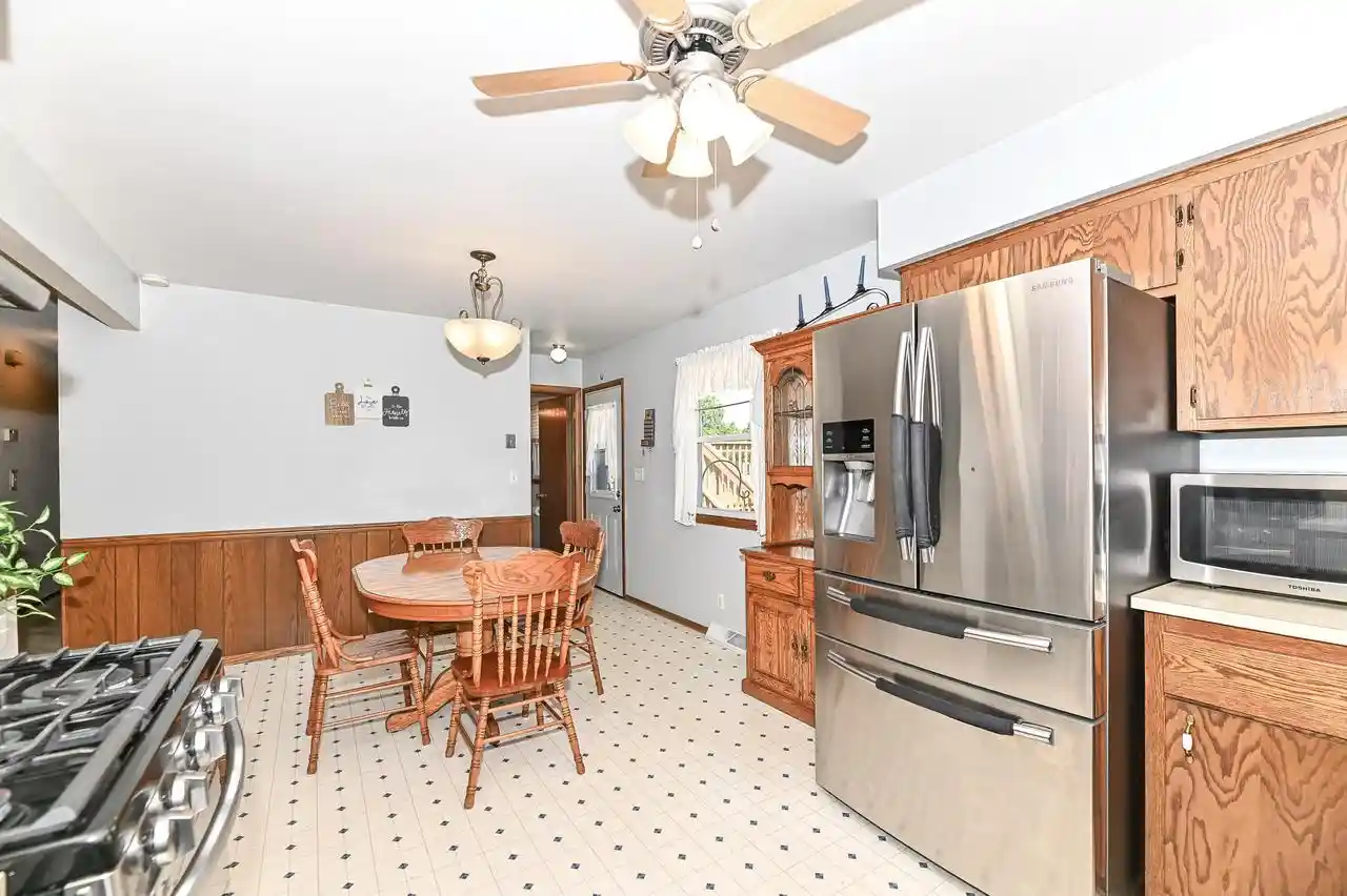 image of 3310 E Woodview Avenue Avenue, Oak Creek, WI 53154 | MLS# 1973158