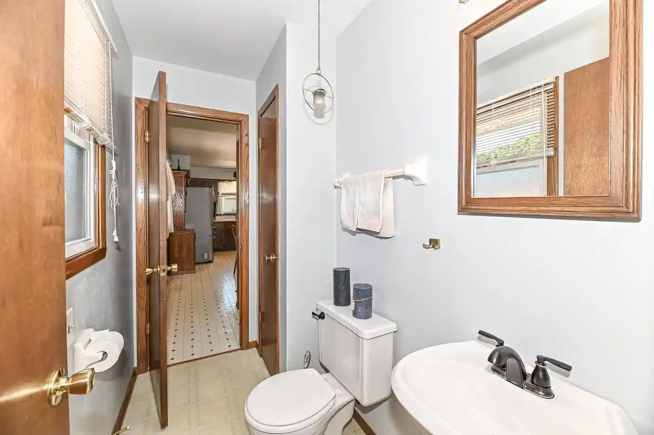 image of 3310 E Woodview Avenue Avenue, Oak Creek, WI 53154 | MLS# 1973158