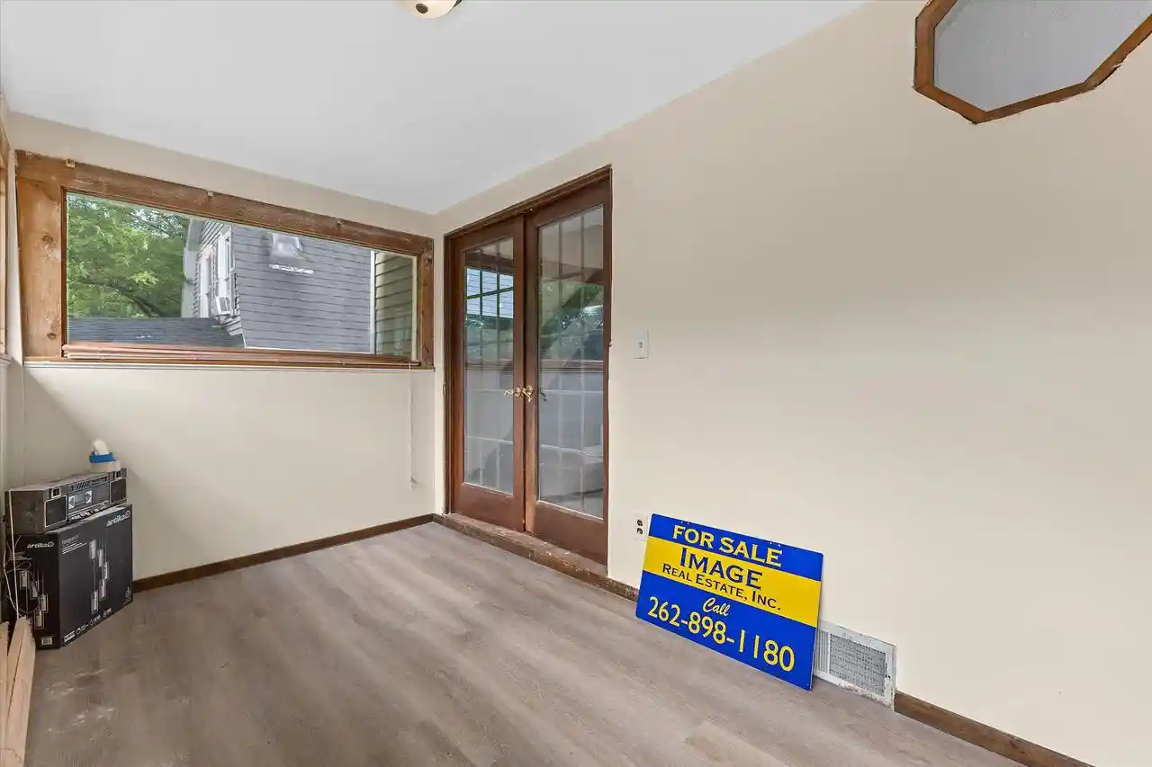 Photo 3 of Sale Pending at 419 Hayes Avenue Avenue, Racine, WI 53405 | MLS# 1973163 | Listing updated on 2026-09-05