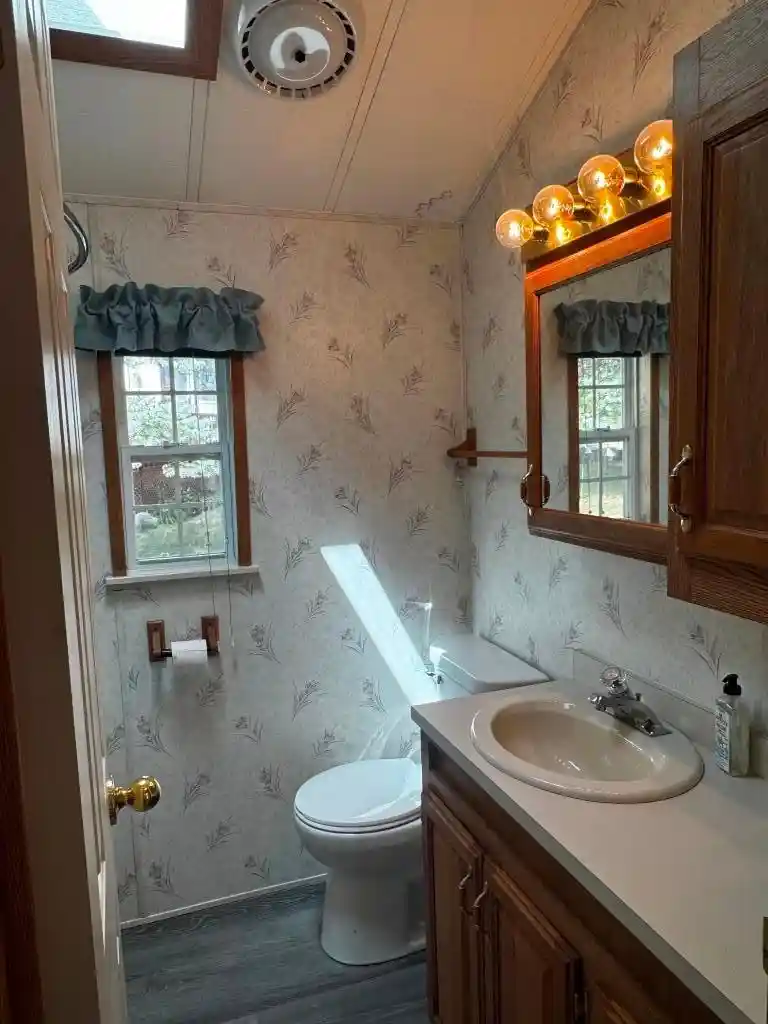 3rd image of 351 Skyline Dr Dr, Edgerton, WI 53534 | MLS# 2028790