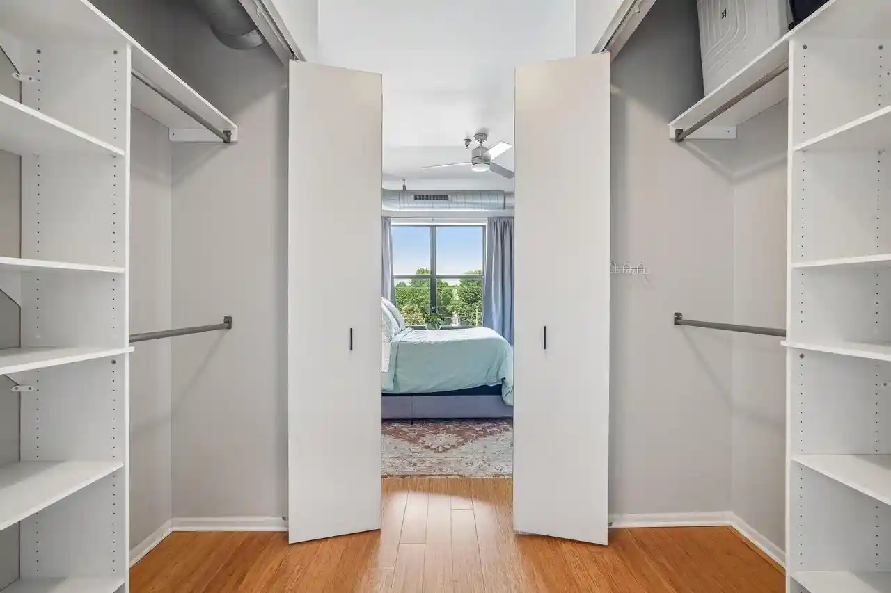4th image of 1924 N Hubbard Street Street #319, Milwaukee, WI 53212 | MLS# 1973174