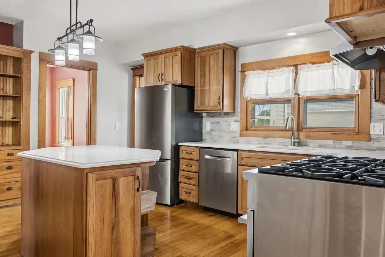 4th image of 704 E Sherman Avenue Avenue, Fort Atkinson, WI 53538 | MLS# 2028792