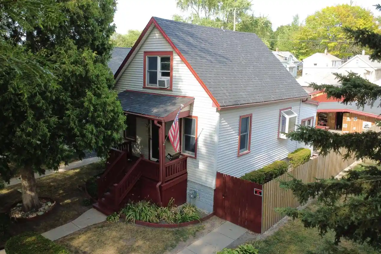 Photo 1 of Single family home for sale at 528 S 65th Street Street, Milwaukee, WI 53214 | MLS# 1973193 | Listing updated on 2026-08-22