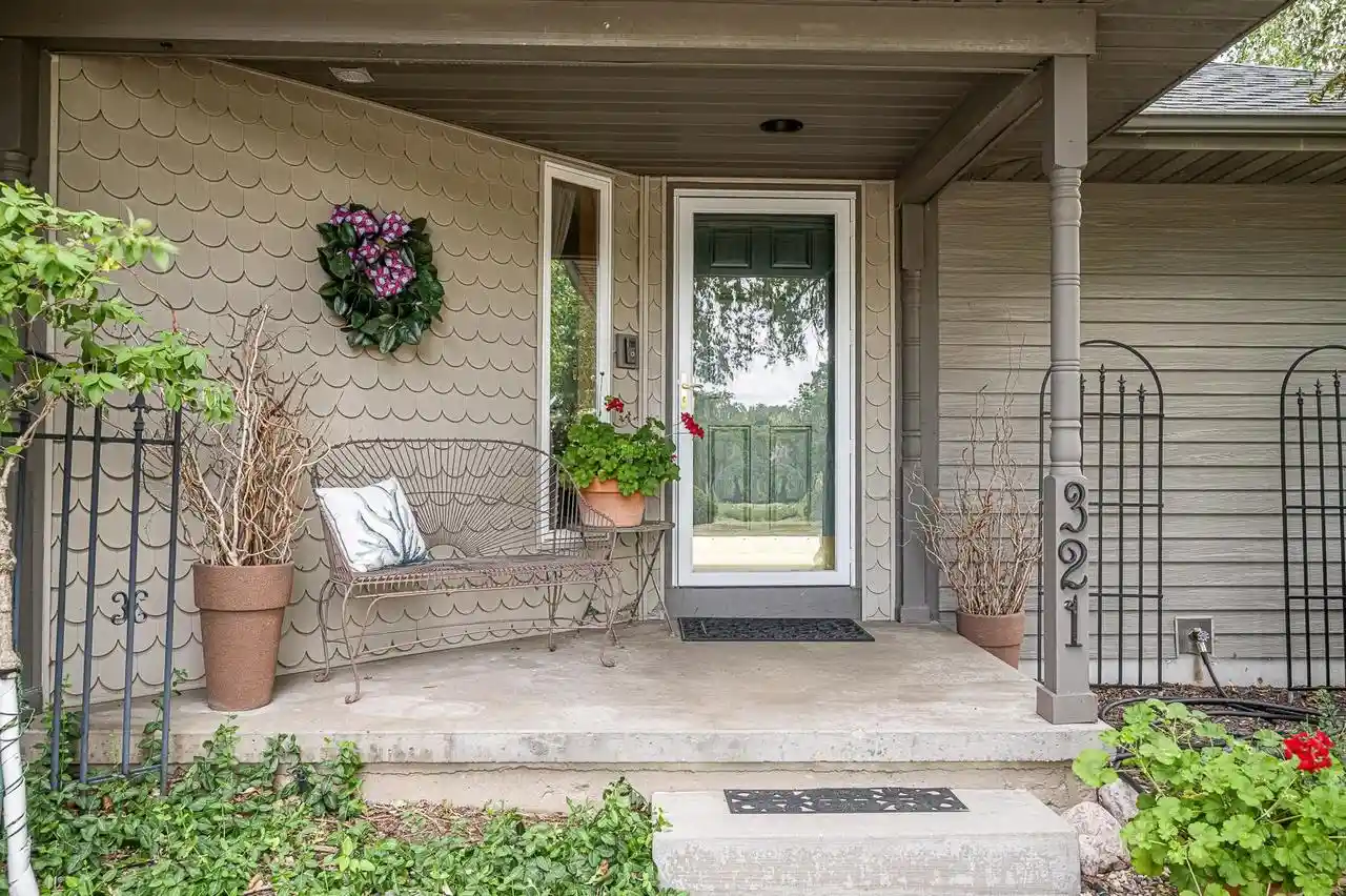 1st image of 321 Sauk Creek Dr Dr, Madison, WI 53717 | MLS# 2028797