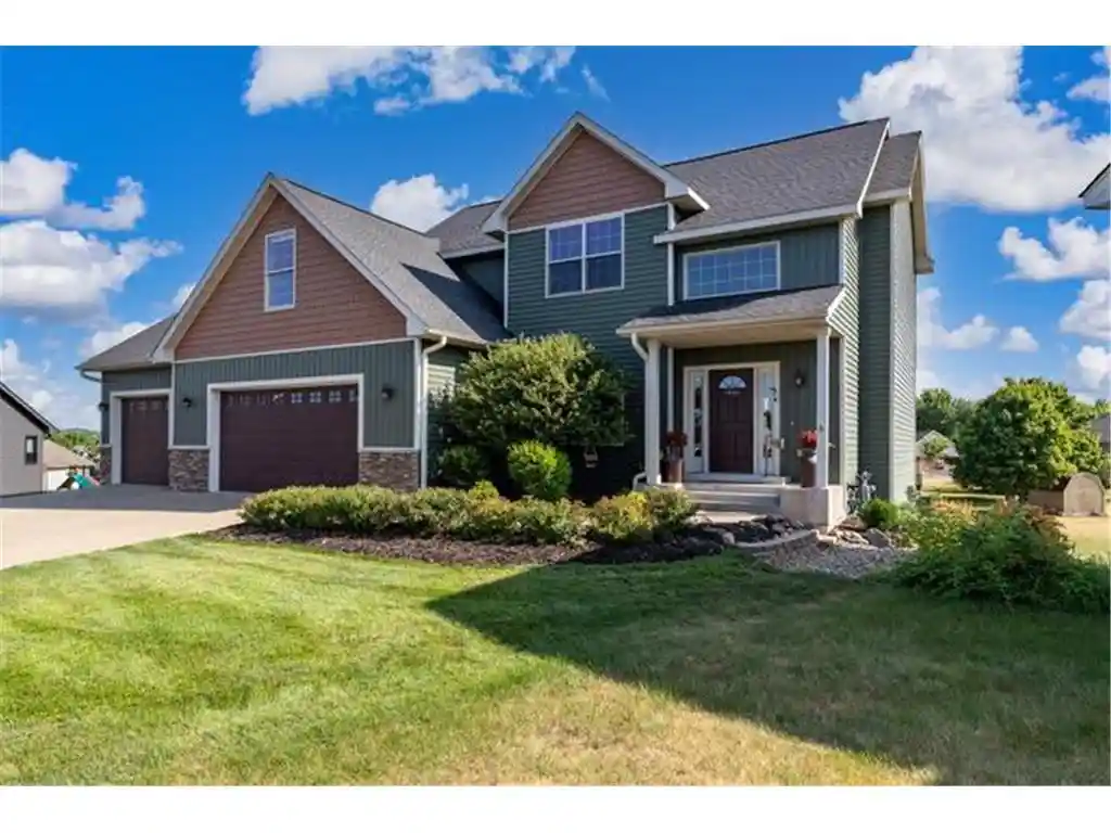 1st image of 1615 Rolling Hills Lane Lane, River Falls, WI 54022 | MLS# 7115544