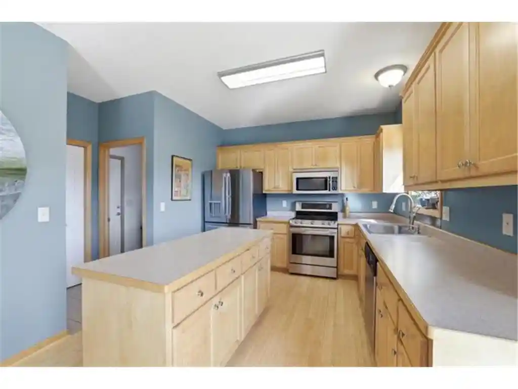 2nd image of 1615 Rolling Hills Lane Lane, River Falls, WI 54022 | MLS# 7115544