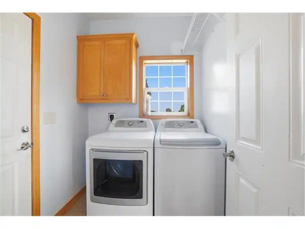5th image of 1615 Rolling Hills Lane Lane, River Falls, WI 54022 | MLS# 7115544