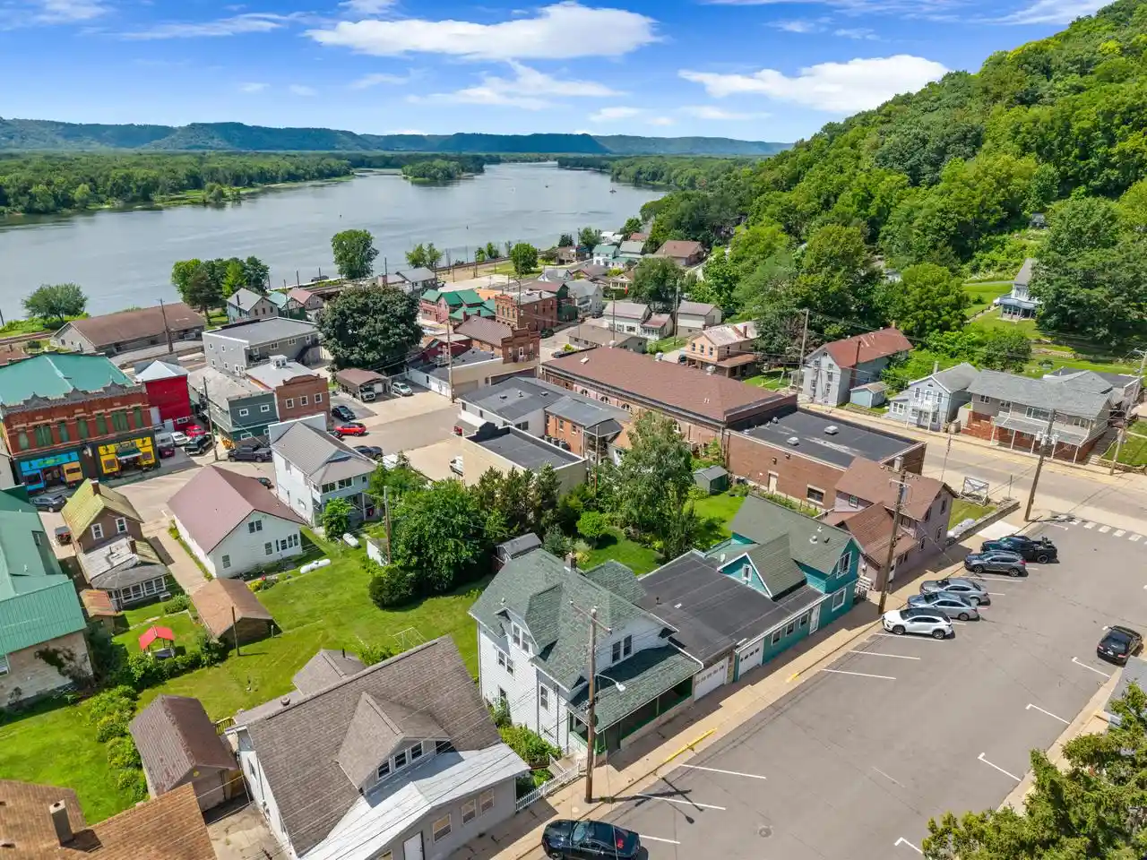 5th image of 23 N Hill Street Street, Fountain City, WI 54629 | MLS# 1973202