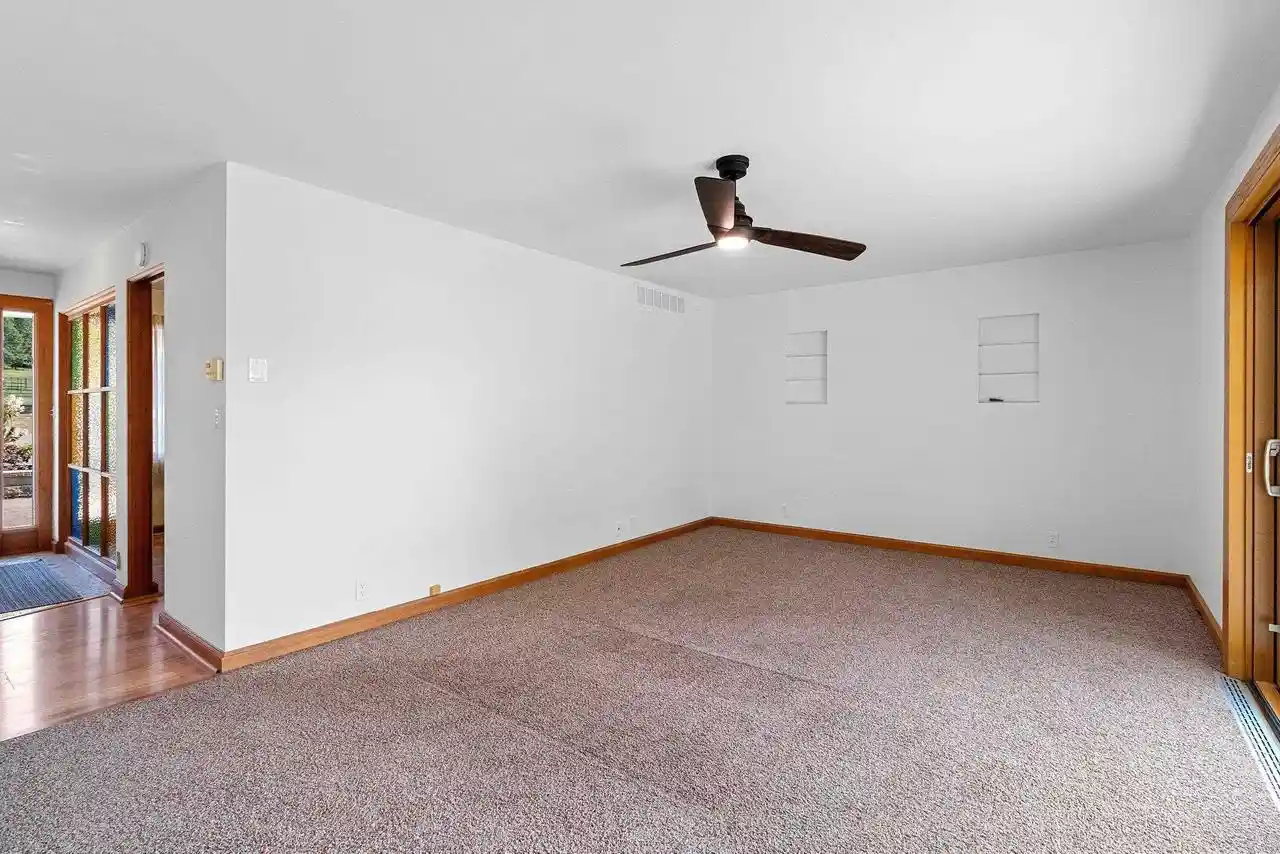 5th image of E6356 County Road N, Manawa, WI 54949 | MLS# 50329703