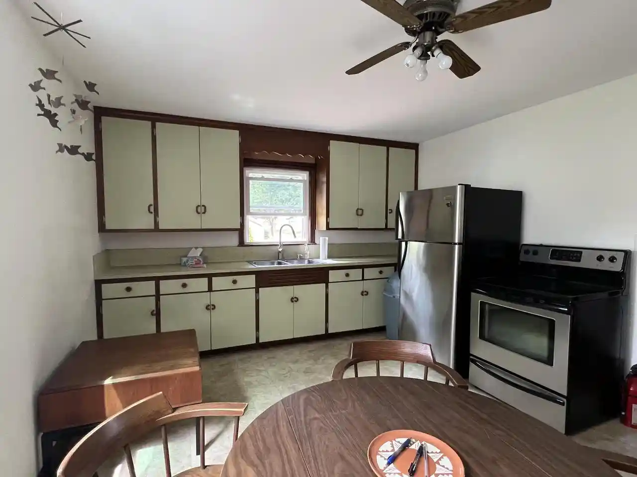 Photo 4 of Single family home for sale at 3747 S Arctic Avenue Avenue, Saint Francis, WI 53235 | MLS# 1973217 | Listing updated on 2026-08-21