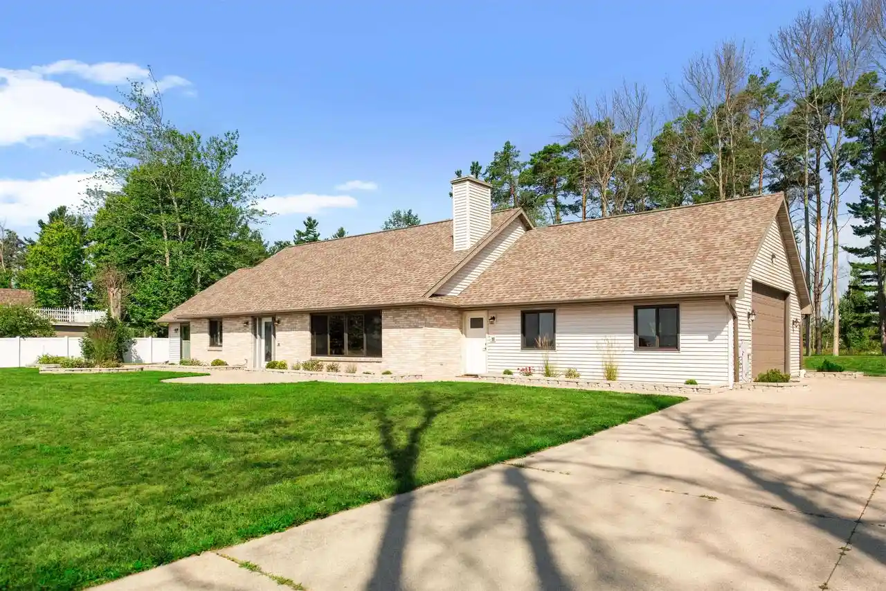 3rd image of N2281 M-35 Street Street, Menominee, MI 49858 | MLS# 50329726