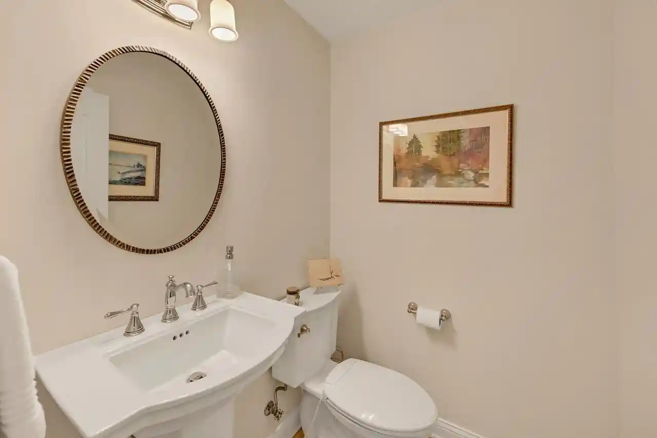 25th image of 10708 N Fairway Circle Circle, Mequon, WI 53092 | MLS# 1973220