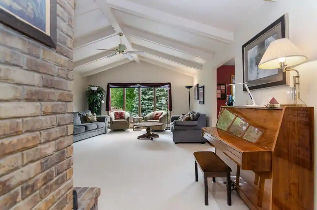 2nd image of 1421 Harbor Springs Circle Circle, Green Bay, WI 54311 | MLS# 50329723
