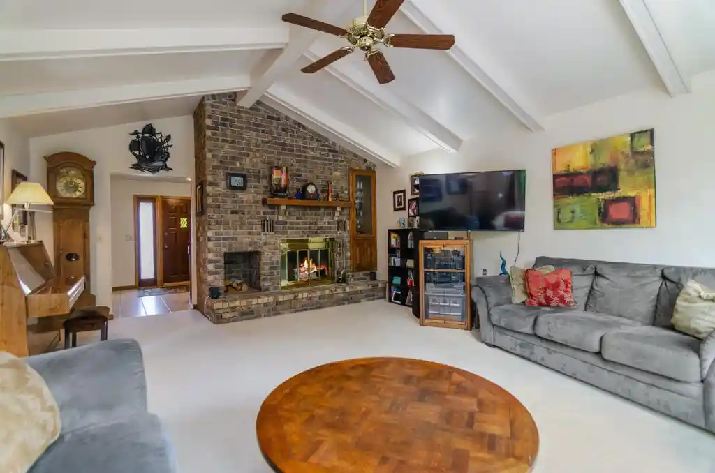 3rd image of 1421 Harbor Springs Circle Circle, Green Bay, WI 54311 | MLS# 50329723