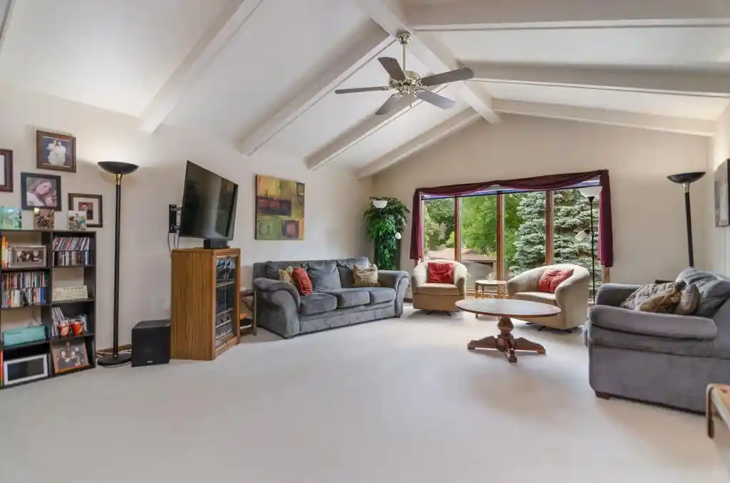 4th image of 1421 Harbor Springs Circle Circle, Green Bay, WI 54311 | MLS# 50329723