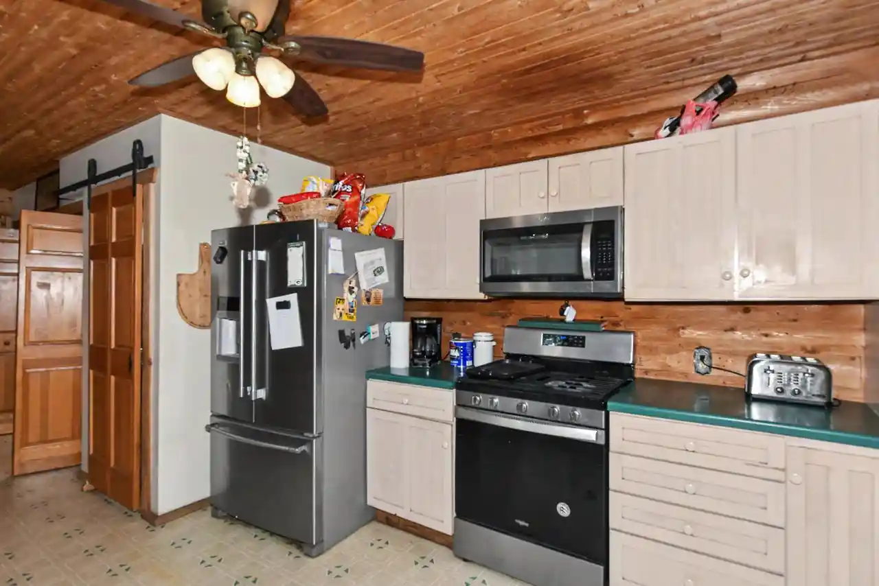 3rd image of 24401 Church Road Road, Kansasville, WI 53139 | MLS# 1973223