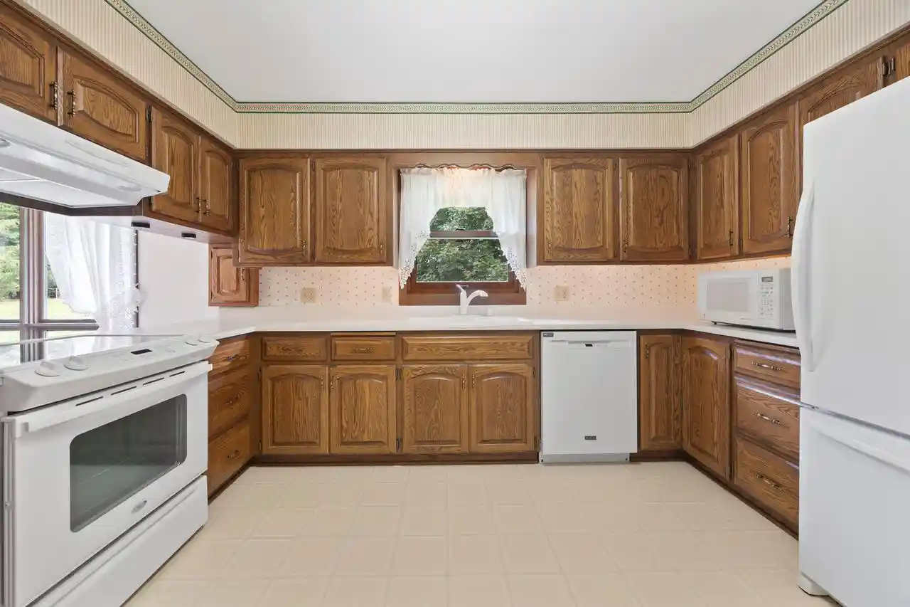 2nd image of 1630 Wallace Lake Road Road, West Bend, WI 53090 | MLS# 1973226
