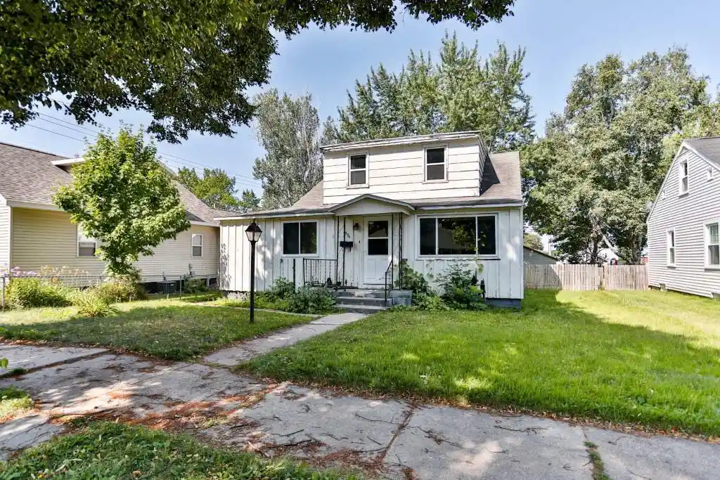 1st image of 834 S 11th Avenue Avenue, Wausau, WI 54401 | MLS# 22603526