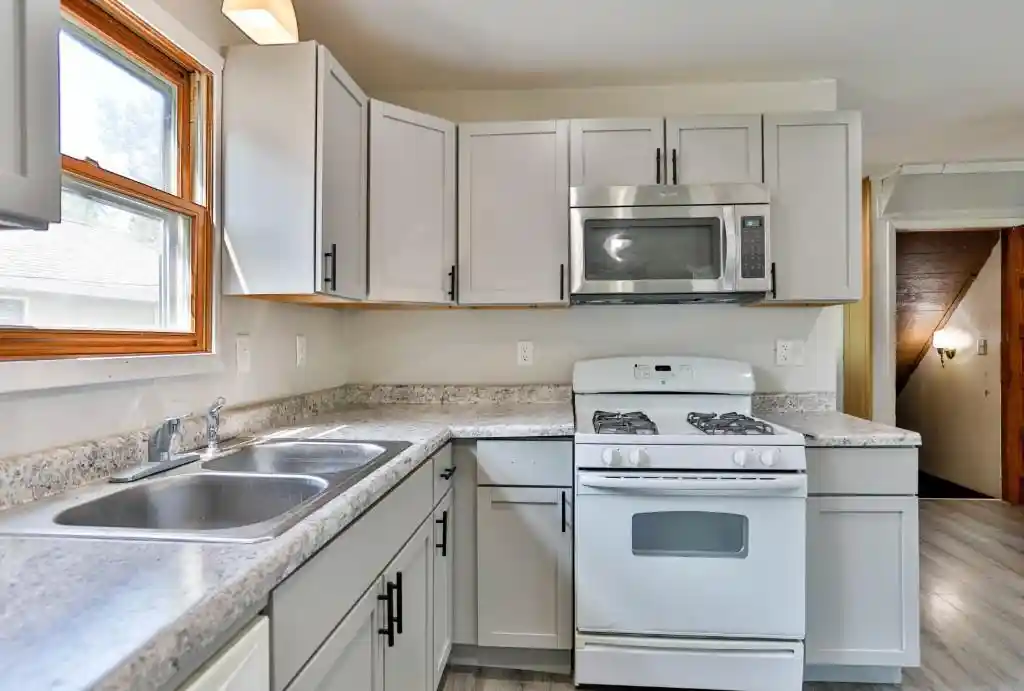 3rd image of 834 S 11Th Avenue Avenue, Wausau, WI 54401 | MLS# 22603526