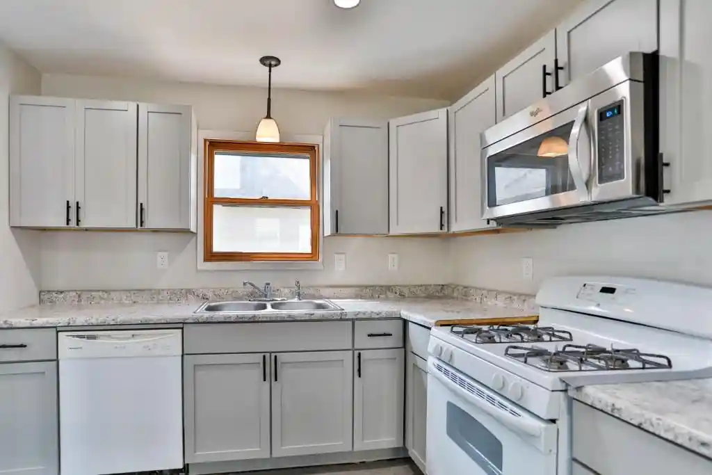 34th image of 834 S 11th Avenue Avenue, Wausau, WI 54401 | MLS# 22603526