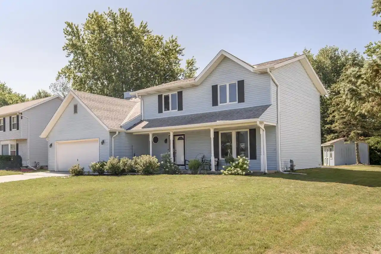 1st image of 2121 September Dr Dr, Caledonia, WI 53402 | MLS# 1973234