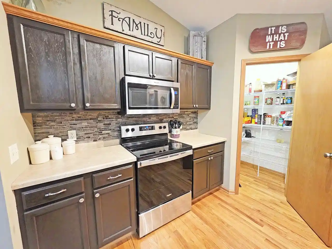 4th image of 4633 Overlook Dr Dr, Milton, WI 53563 | MLS# 2028812