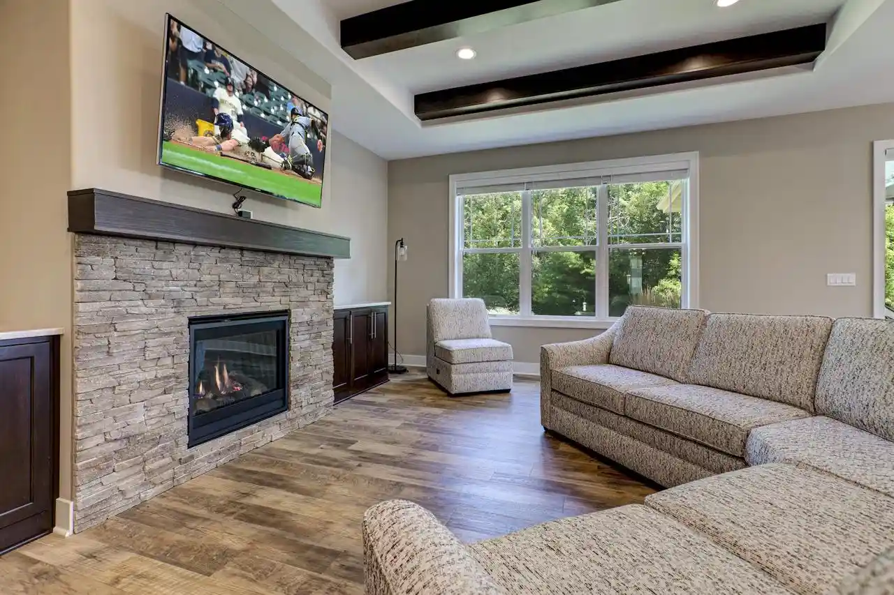 Photo 3 of Single family home for sale at N9072 Southtowne Dr Dr, Menasha, WI 54952 | MLS# 50329728 | Listing updated on 2026-09-14