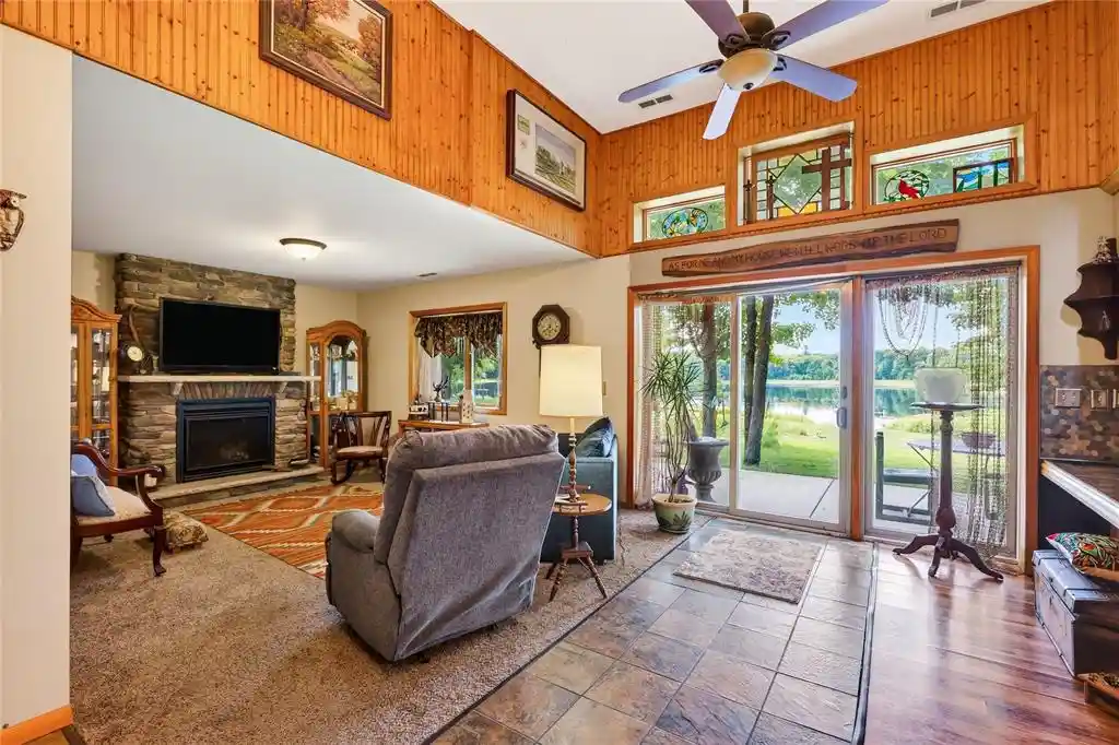 2nd image of 318 Wennenberg Shore Dr Dr, Shell Lake, WI 54871 | MLS# 1603523