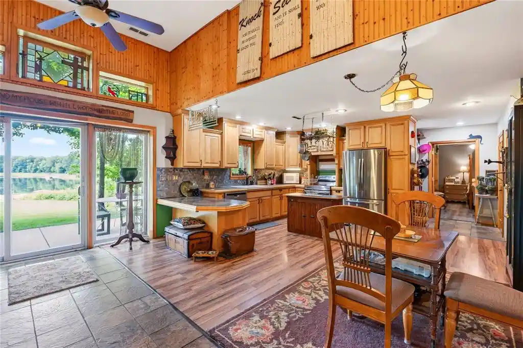 3rd image of 318 Wennenberg Shore Dr Dr, Shell Lake, WI 54871 | MLS# 1603523