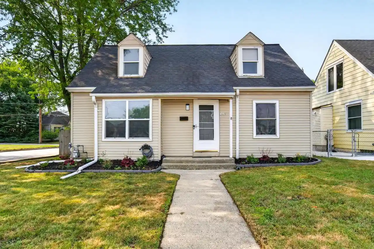 1st image of 7005 W Lincoln Avenue Avenue, Milwaukee, WI 53219 | MLS# 1973235
