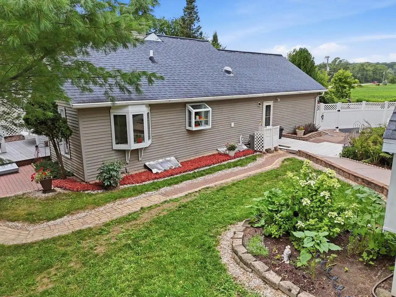 2nd image of W6479 Gem Avenue Avenue, Endeavor, WI 53930 | MLS# 2028816
