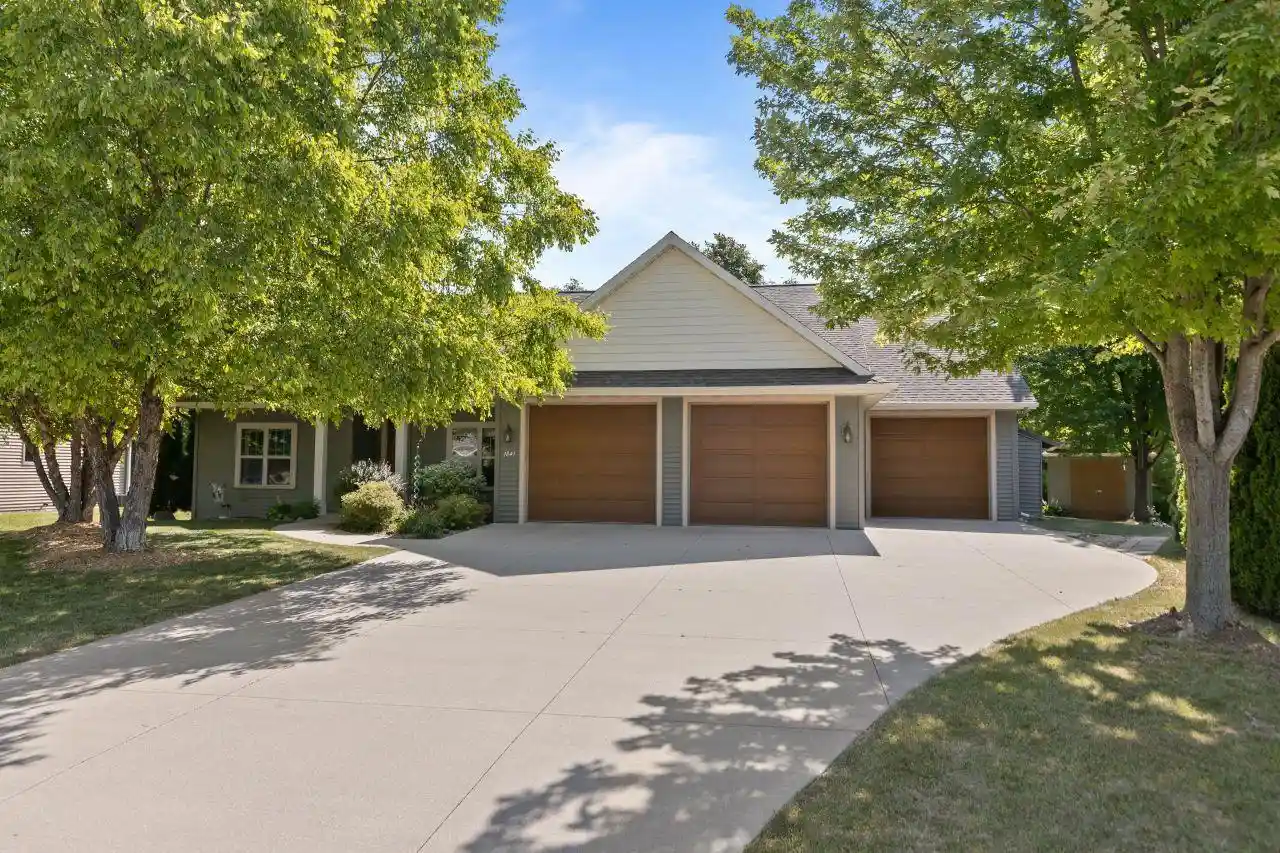 1st image of 1841 Martingale Lane Lane, Neenah, WI 54956 | MLS# 50329739