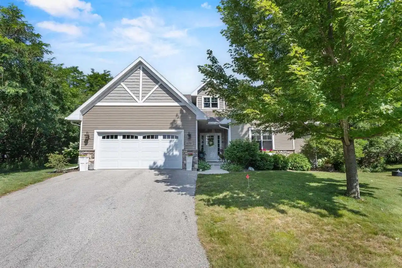 1st image of 4590 Augusta Court Court #207, Egg Harbor, WI 54209 | MLS# 50329741